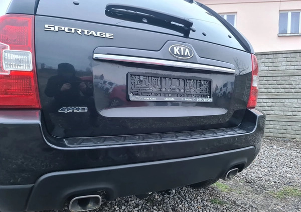 Kia Sportage cena 24000 przebieg: 210300, rok produkcji 2009 z Oława małe 379